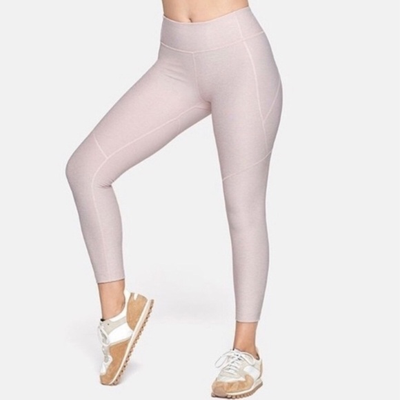 Outdoor Voices 3/4 Skinny Ankle Warm Up Leggings in Dahlia Pink Athletic Workout - Picture 1 of 4